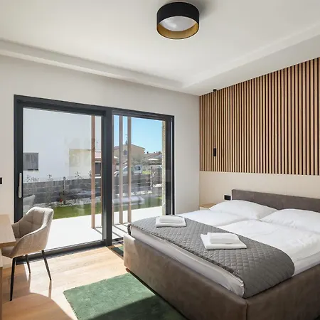 Levita With Pool Villa