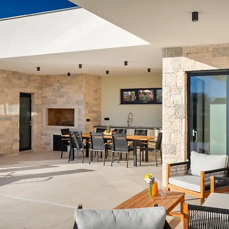 Levita With Pool * Poreč