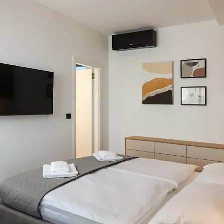 Levita With Pool Villa